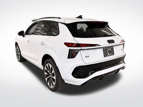 New 2026 Audi Q3 quattro 2.0T AWD/4WD image 3