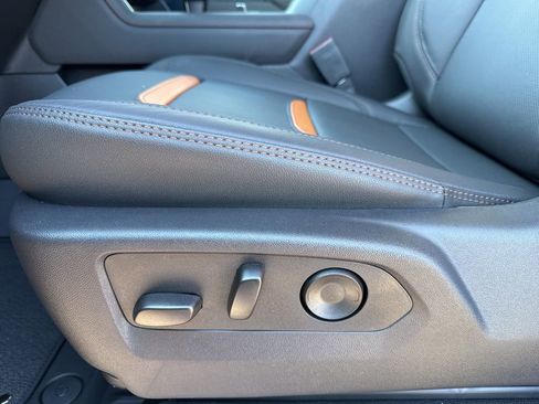 New 2026 GMC Sierra 1500 AT4 w/ AT4 Premium Package image 21