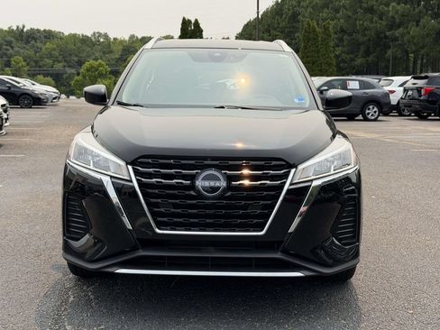 Used 2024 Nissan Kicks SV FWD image 23
