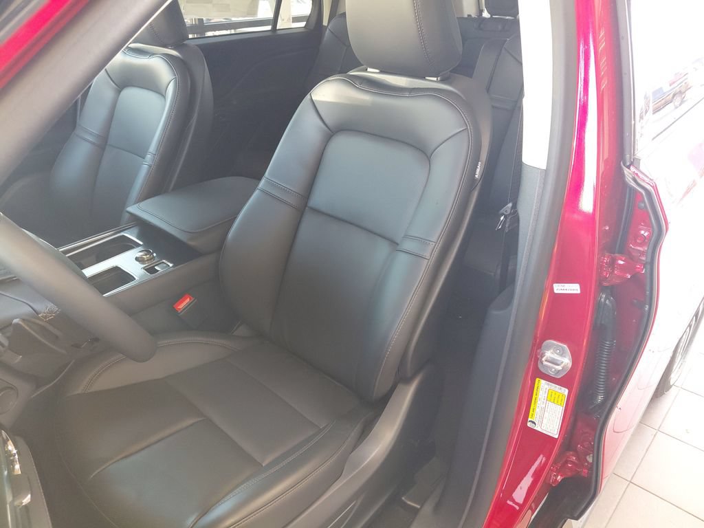 New 2026 Lincoln Aviator AWD image 60