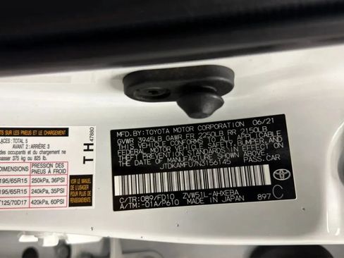 Used 2022 Toyota Prius LE FWD image 23