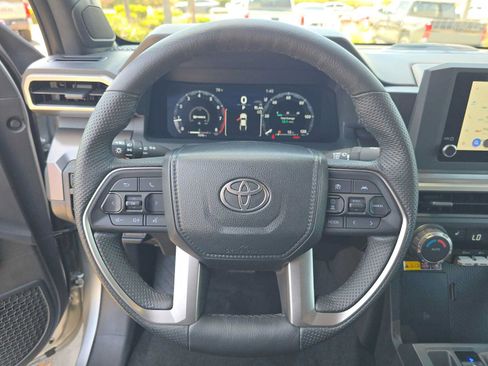 Certified 2024 Toyota Tacoma TRD Off-Road w/ TRD Off Road Upgrade Package AWD/4WD image 24