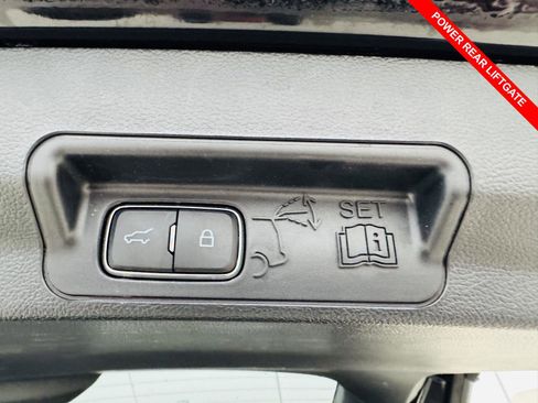 Used 2023 Ford Explorer ST-Line image 16