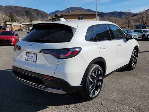New 2026 Honda HR-V EX-L image 3