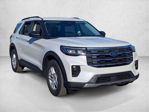 New 2026 Ford Explorer Active w/ Active Comfort Package RWD image 6