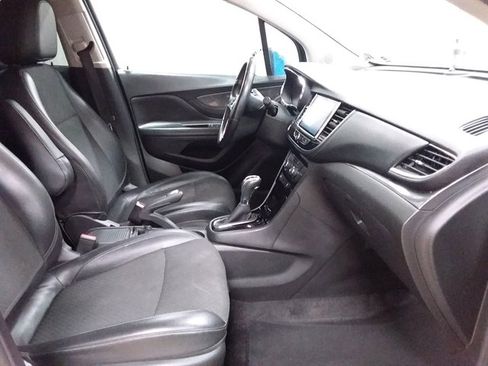 Used 2018 Buick Encore Preferred image 13