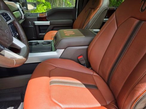 Used 2022 Ford F250 King Ranch w/ King Ranch Ultimate Package image 5