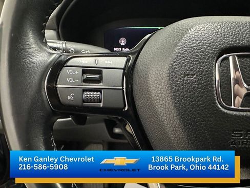 Used 2024 Honda Accord Touring image 11