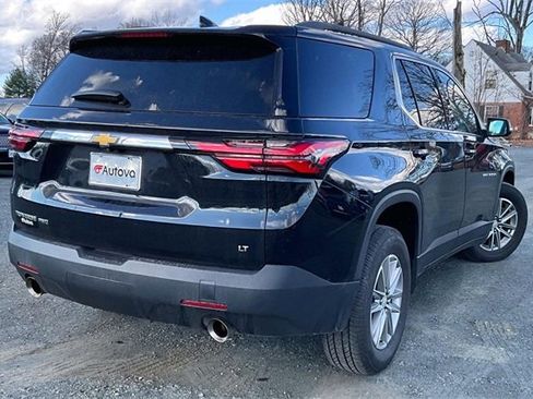 Used 2023 Chevrolet Traverse LT image 8