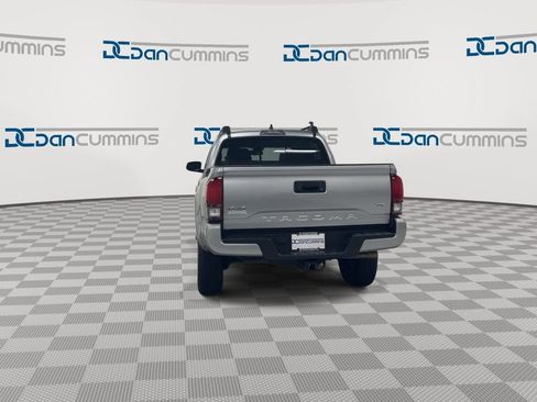 Used 2023 Toyota Tacoma SR5 w/ Technology Package AWD/4WD image 7