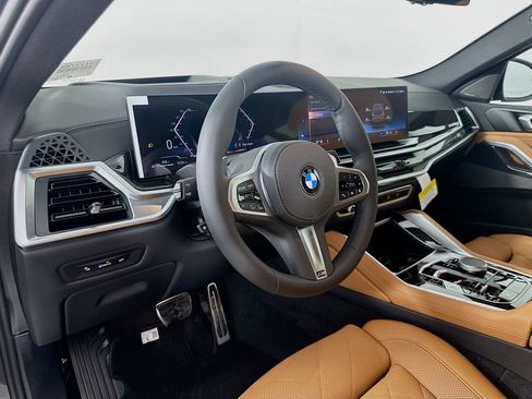 New 2026 BMW X6 xDrive40i w/ Climate Comfort Package image 9