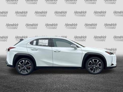 New 2026 Lexus UX 300h FWD image 5