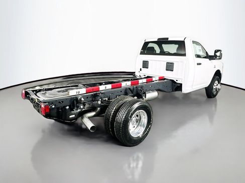 New 2025 RAM 3500 Tradesman image 7