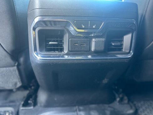 Used 2021 GMC Sierra 1500 AT4 w/ AT4 Premium Package image 18