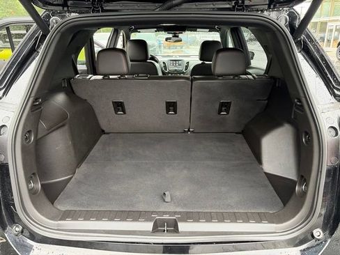 Used 2022 Chevrolet Equinox RS FWD image 14