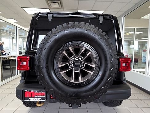 New 2025 Jeep Wrangler Unlimited Rubicon 392 image 6