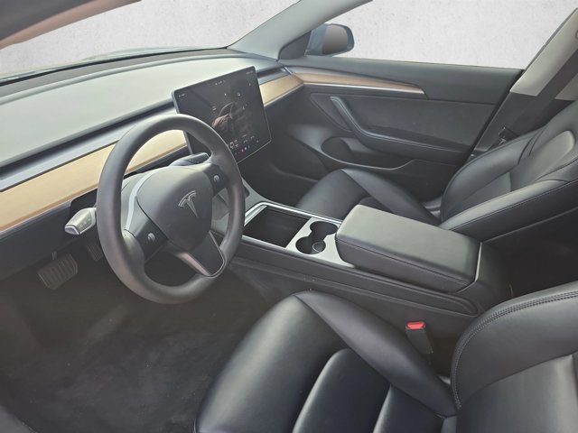Used 2023 Tesla Model 3 Standard Range RWD image 10