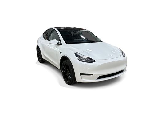 Certified 2023 Tesla Model Y AWD image 8