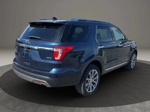 Used 2017 Ford Explorer Limited w/ Equipment Group 301A AWD/4WD image 5