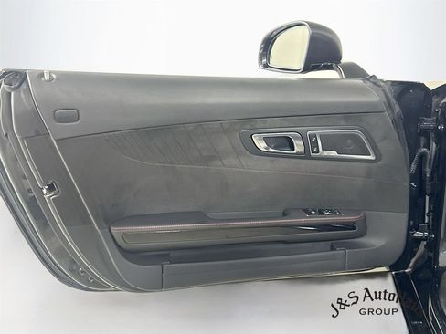 Used 2018 Mercedes-Benz AMG GT C image 22