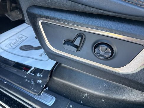 Used 2019 RAM 1500 Limited image 26