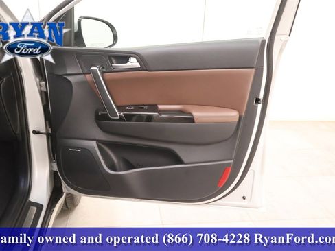 Used 2017 Kia Sportage SX image 15