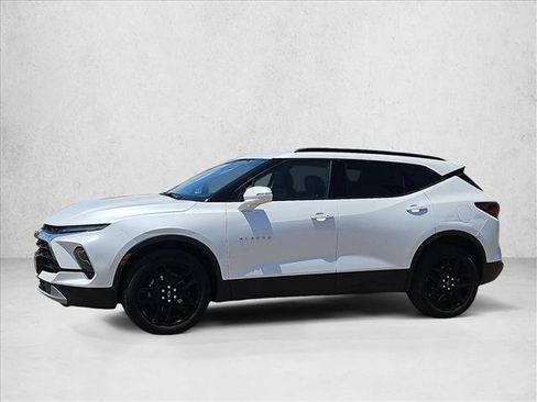 Used 2024 Chevrolet Blazer LT FWD image 15