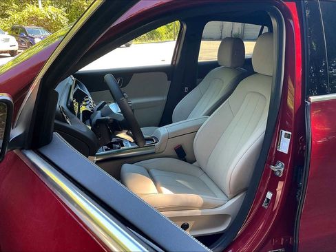 New 2026 Mercedes-Benz GLA 250 4MATIC image 14