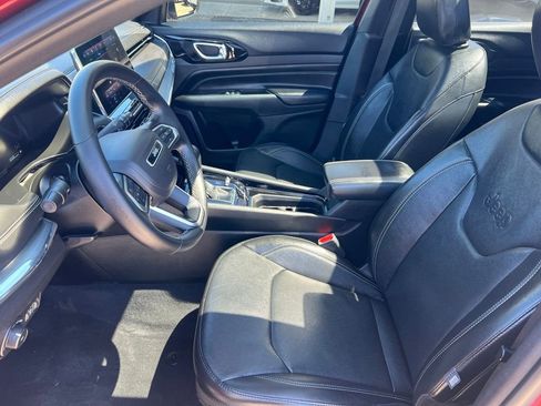 Used 2022 Jeep Compass High Altitude AWD/4WD image 4