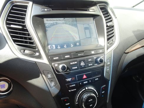 Used 2017 Hyundai Santa Fe Sport image 21