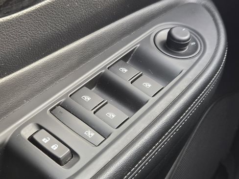 Used 2016 Buick Encore Convenience image 21