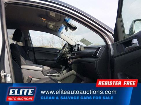 Used 2019 Hyundai Tucson SE image 10
