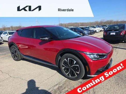 Used 2023 Kia EV6 Wind RWD image 1