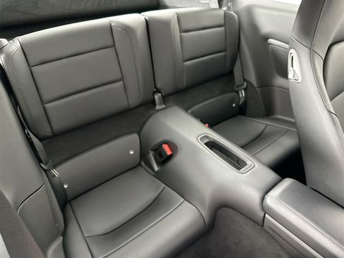 Certified 2017 Porsche 911 Carrera 4S image 32