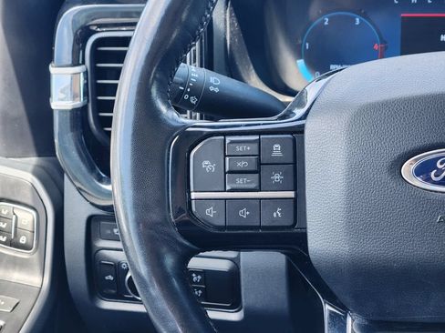 Used 2023 Ford F250 Lariat w/ Sport Appearance Package AWD/4WD image 28