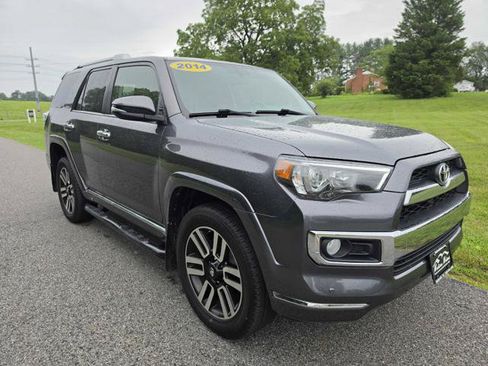 Used 2014 Toyota 4Runner Limited AWD/4WD image 4