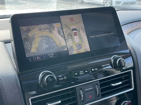 Certified 2024 Nissan Armada SL w/ Captain's Chairs Package image 12