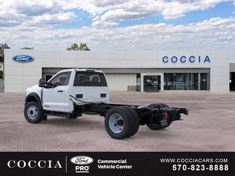 New 2026 Ford F550 4x4 Regular Cab Super Duty image 4
