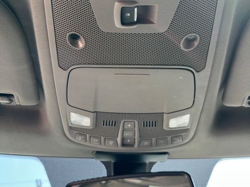 Used 2016 Ford F150 Lariat w/ Equipment Group 502A Luxury AWD/4WD image 14