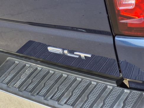 Certified 2022 GMC Sierra 1500 SLT w/ SLT Convenience Package image 9