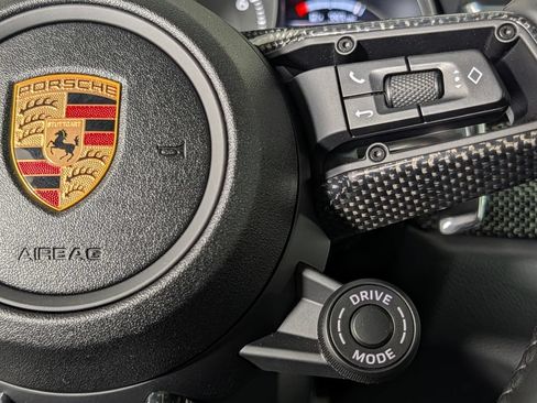 New 2026 Porsche Macan GTS AWD/4WD image 38