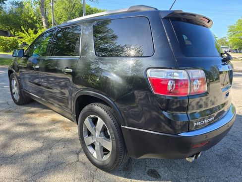 Used 2011 GMC Acadia SLT FWD image 6