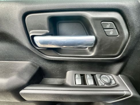 Used 2021 Chevrolet Silverado 1500 Custom w/ LPO, Dark Essentials Package image 15