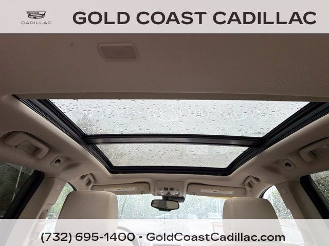 Used 2015 Cadillac SRX Luxury w/ Driver Awareness Package FWD image 9