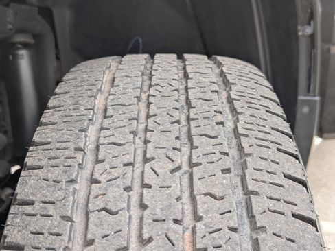 Used 2024 RAM 2500 Big Horn image 31