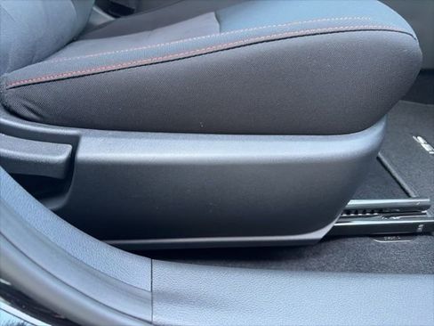 Certified 2025 Nissan Sentra SR image 22