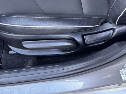 Used 2023 Kia Forte GT-Line w/ GT-Line Technology Package image 12