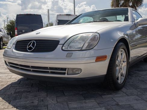 Used 1998 Mercedes-Benz SLK 230 image 21