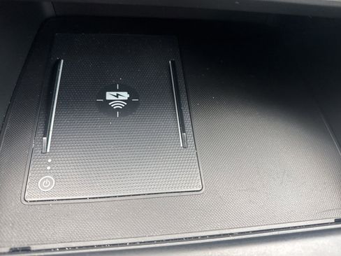 Used 2024 Honda Pilot Elite image 18