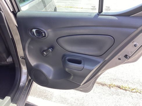 Used 2017 Nissan Versa S Plus FWD image 21